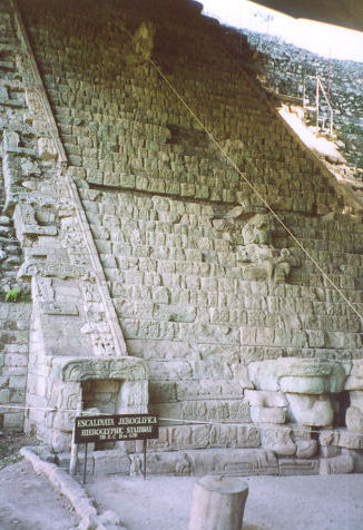 Hieroglyphentreppe